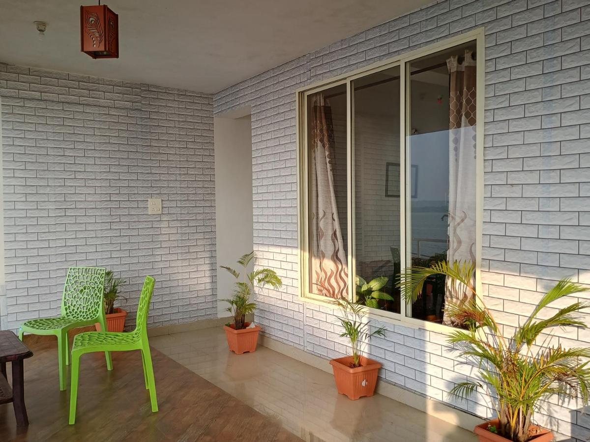 Gs Home On The Bay - Super Sea View Glass Studio Apartment Vagator Luaran gambar