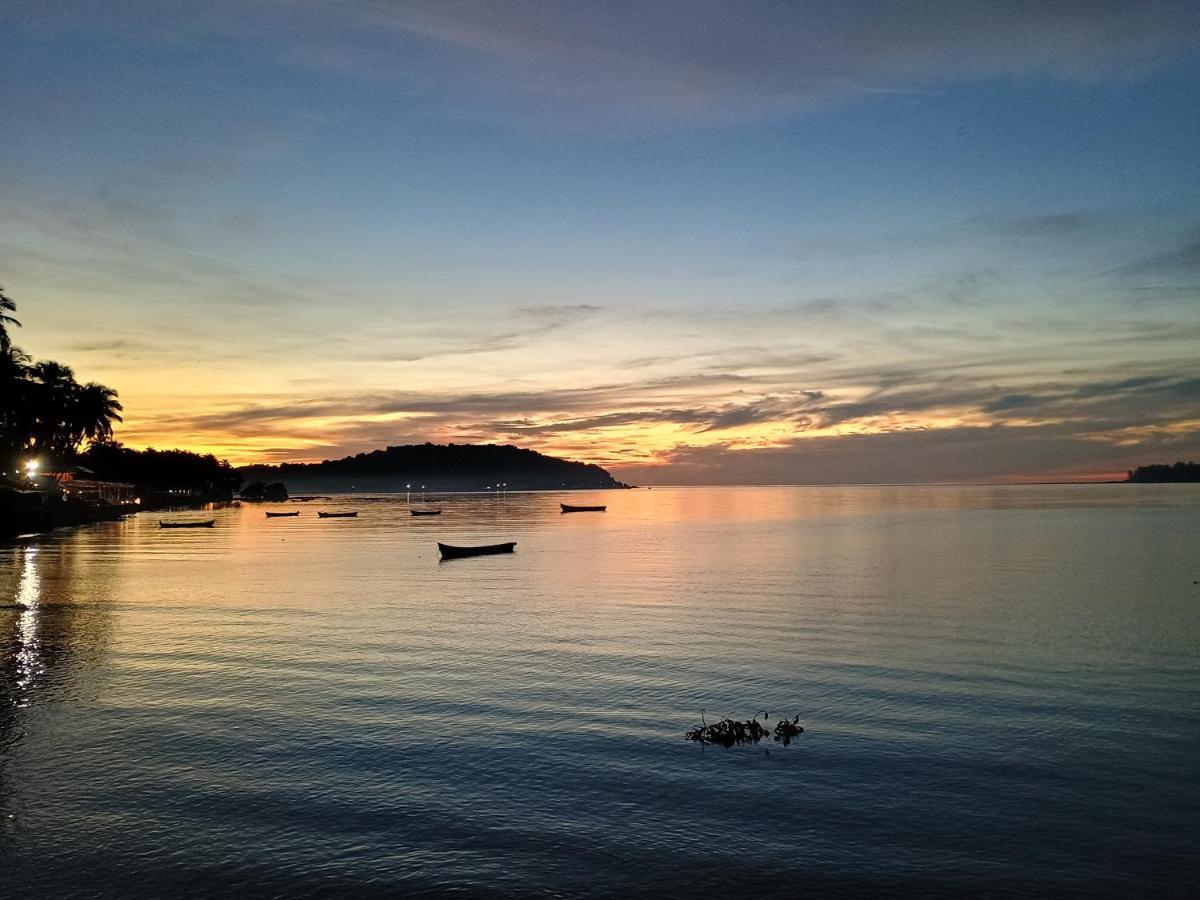 Gs Home On The Bay - Super Sea View Glass Studio Apartment Vagator Luaran gambar